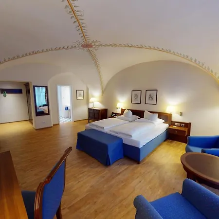 Romantik Hotel Tuchmacher-3